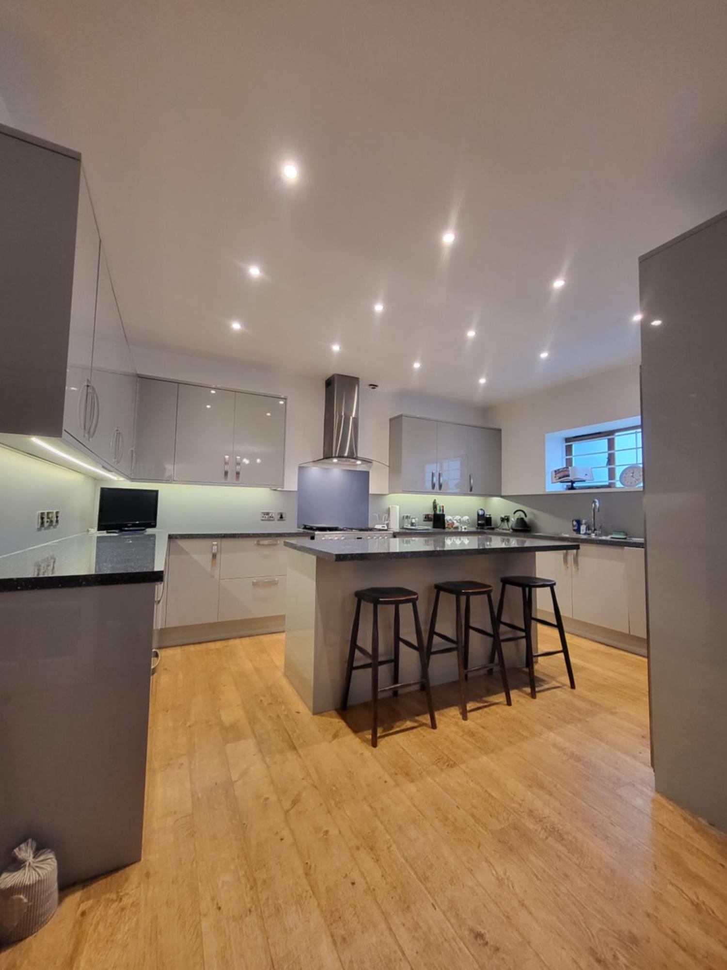 The Coach House Villa Cheltenham Bagian luar foto